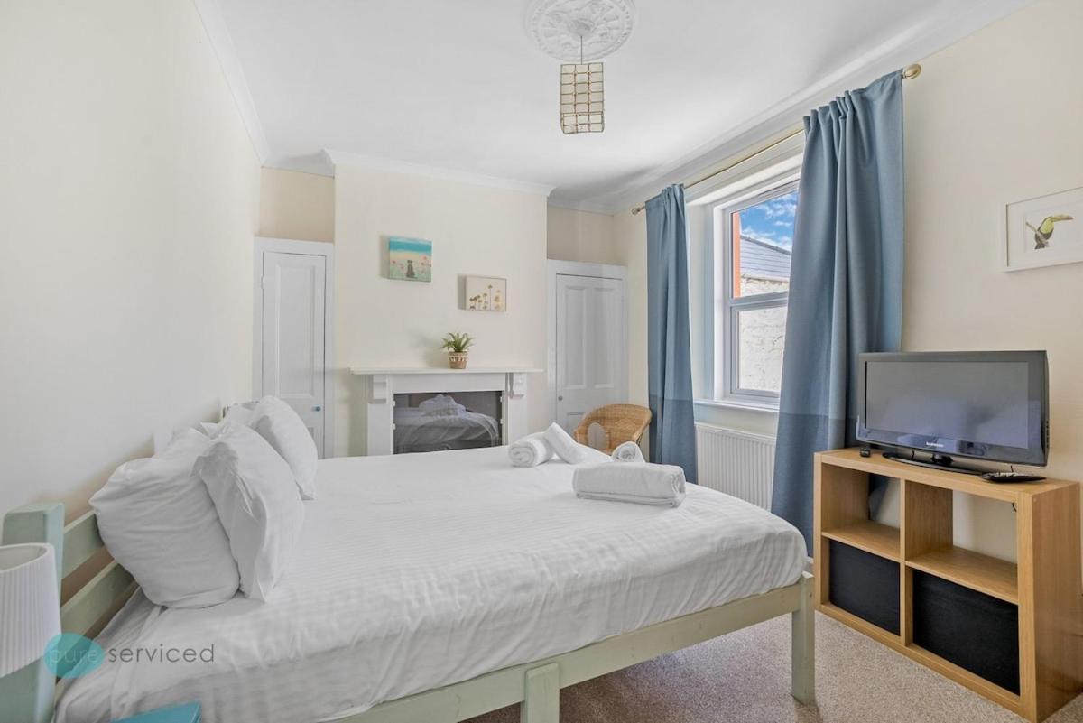 Holiday home 3 Bed - Admiralty Retreat By Pureserviced *